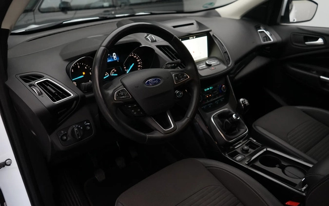 Ford Kuga cena 74999 przebieg: 92860, rok produkcji 2018 z Ryki małe 326